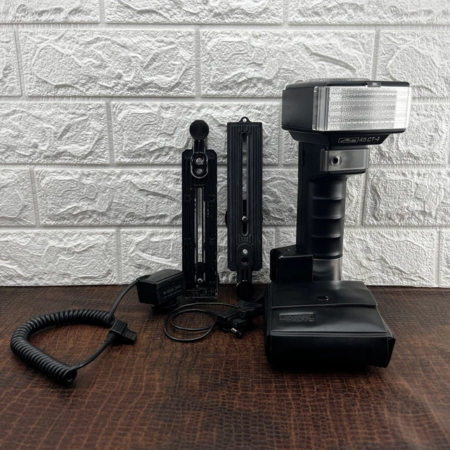 Metz 45 CT-4 Swivel Bounce TTL Hammer Head Flash for Hasselblad Bronica Mamiya