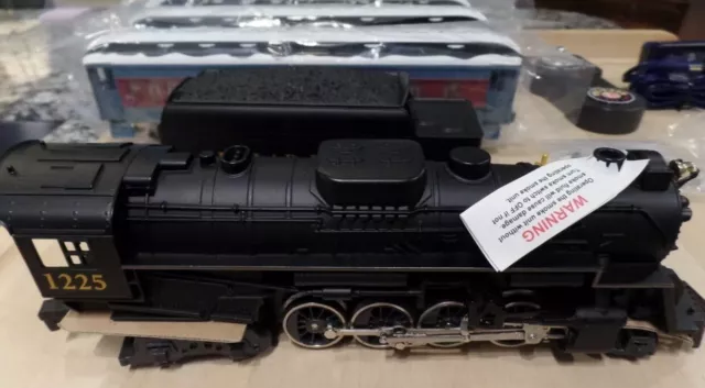 LIONEL LIONCHIEF POLAR Express Passenger Set Remote Control O