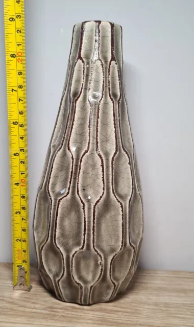 Vase Jeff Banks Grey Distressed Chevron Light Grey/Brown Ports Of Call 21cm Tall 3