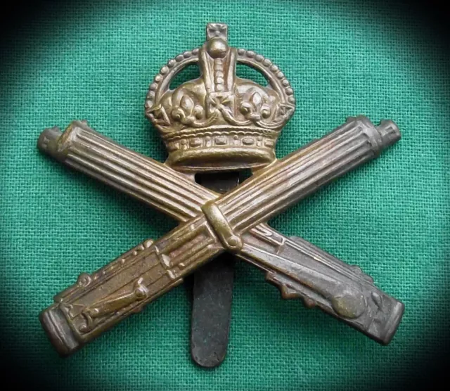 WW1, The Machine Gun Corps ~ 100% GENUINE, British Military Army Cap Badge.