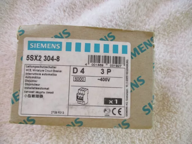 NIB Siemens Circuit Breaker   4A    3P        5SX2 304-8