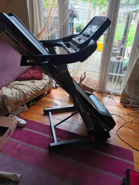 Body power sprint t500 folding treadmill with tablet holder outlet