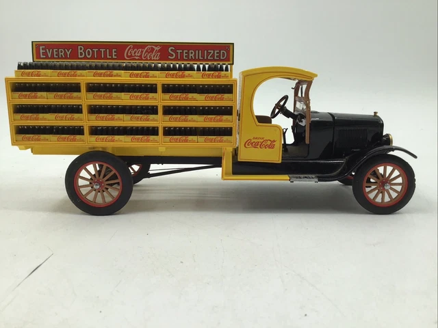 Danbury Mint 1927 Coca-Cola Delivery Truck 1:24 Scale  Die-Cast