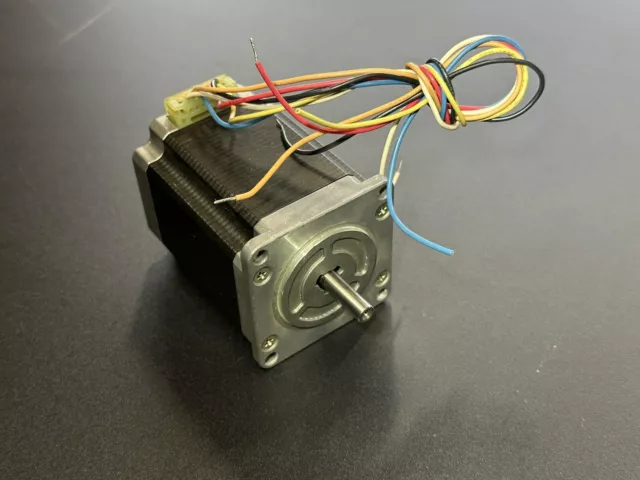 sanyo denki 103H7126-0740 - stepping motor DC 3A 1.8 deg 2