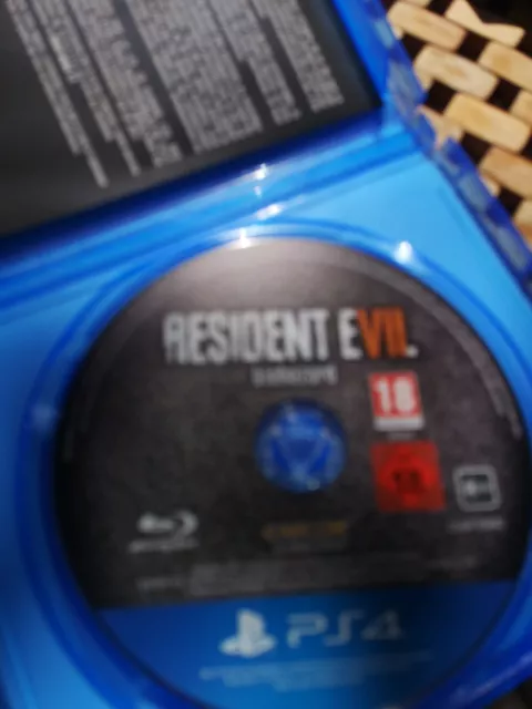 Resident Evil Biohazard Ps4 3