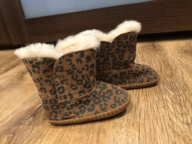 BABY UGGS 25.00 PicClick UK