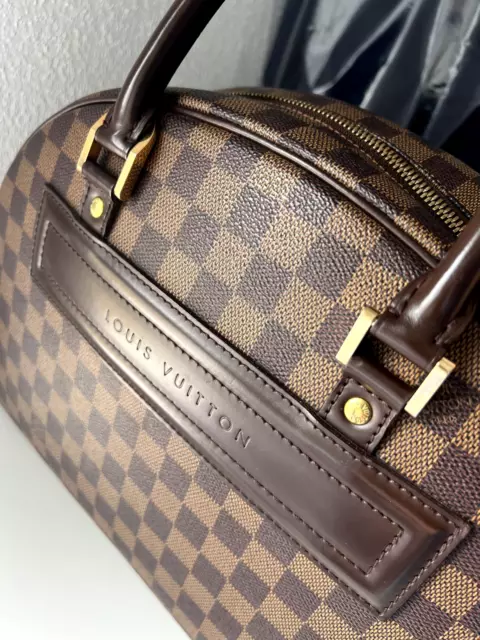 Louis Vuitton Borsa Nolita Damier Ebene 2022 Vintage Ottime Condizioni