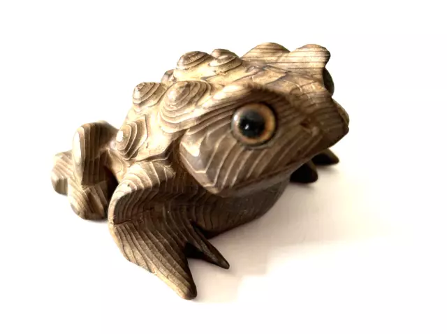 Vtg Japanese SUGI Cryptomeria Carved Wood Toad Figure Frog Sculpture Glass Eyes