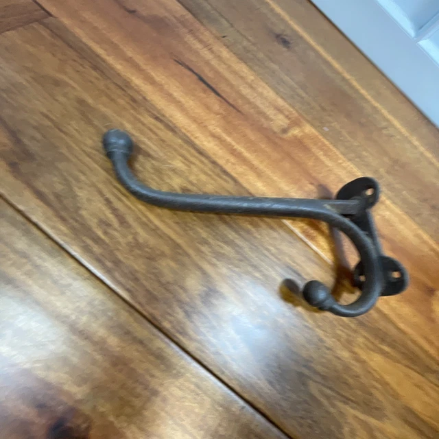 Wall / Tack / Horse Hook Cast Iron Rustic   8" L x 4 1/4"
