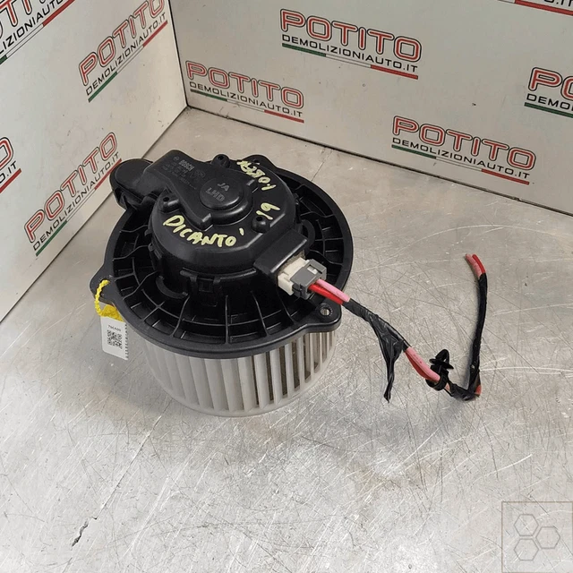 Moteur Ventilateur Chauffage / Climatisation Compatible Peugeot 307 3A/C, 3E, 3B, 3H – Remplace 6441T8 / 34207 / 87483 – 12V 324W