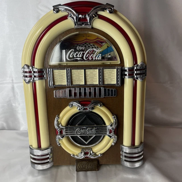 COCA COLA JUKEBOX CD/Radio/Casette Player. Vintage styled