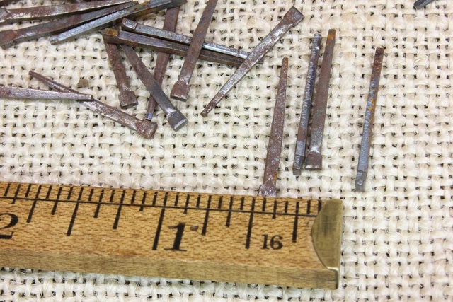 7/8” OLD Square NAILS 100 REAL 1850’s vintage rusty 3/32” tiny finish head brads 3