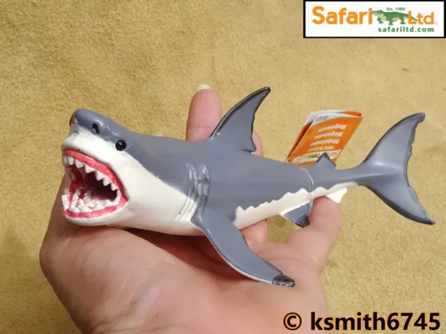  Safari Ltd. Whale Shark Figurine - Detailed 7.25