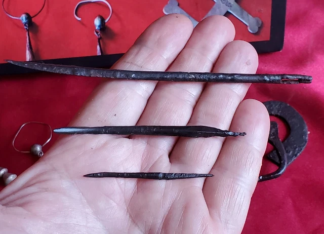 1700s fur trade Bale Needle And Friends