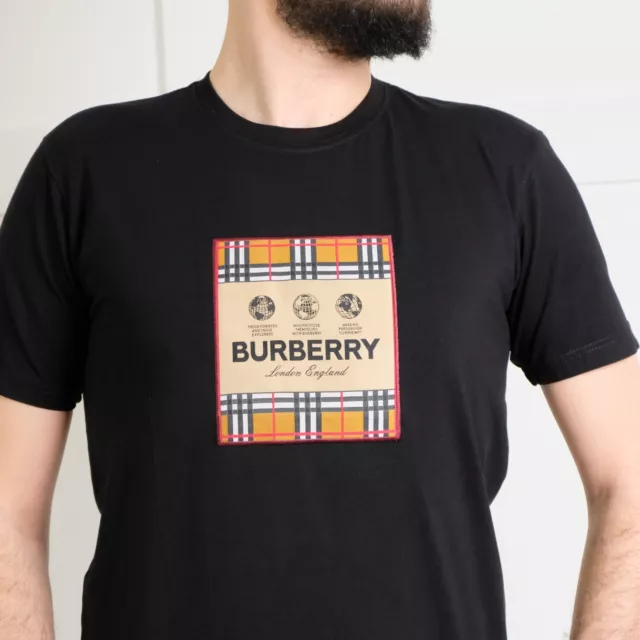 NWT Black Burberry  Printed Short Sleeve Crew Neck Men's t-shirt