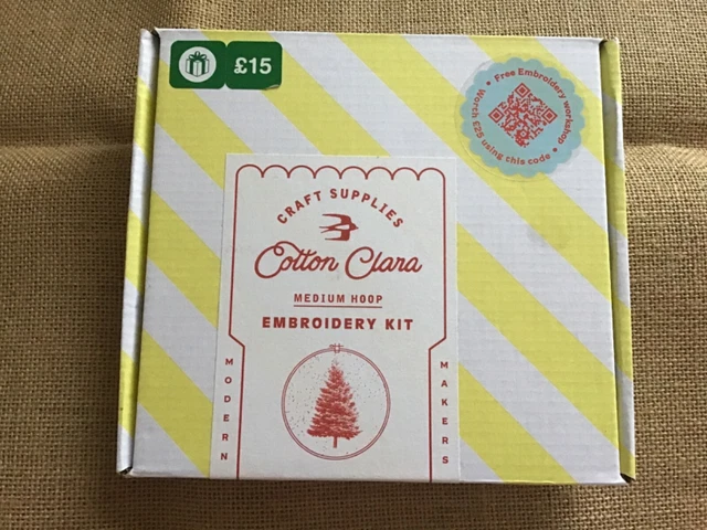 Cotton Clara Christmas Tree Medium Hoop Cross Stitch & Tote Bag Stitch Kit
