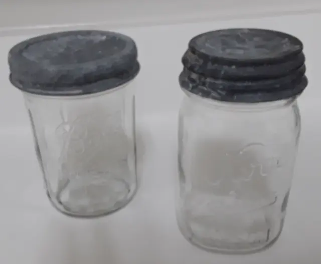 2 jars  1 VINTAGE BALL PINT CLEAR GLASS  FREEZER JAR & 1 Kerr both W / ZINC LIDS