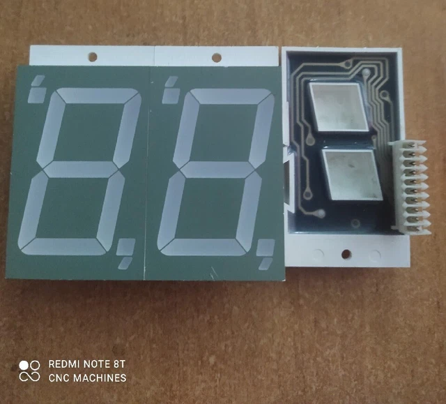 LED display FEM-1801L0BGW /#8 M05G 3534