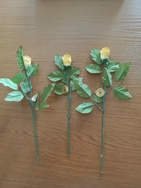 3 Stück /Strauß für die Ewigkeit Porzellan Rosen gelb Handarbeit Staffordshire