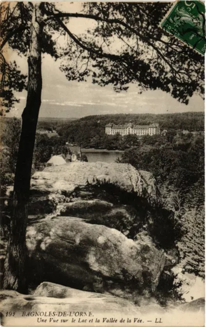 CPA BAGNOLES-de-l'ORNE - Une Vue sur le Lac et la Vallée de la Vée (355106)