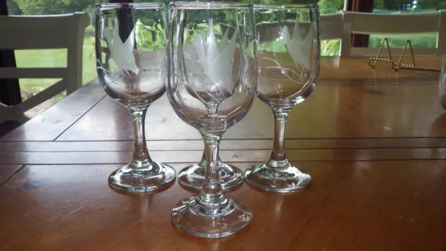 Wine Glasses Duck Wheel Cut Design by Morgantown Glass Co 4 6oz stems 1950