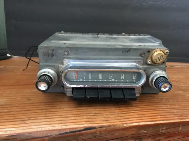 1960s Ford Galaxie Fairlane AM Radio parts restoration 1961