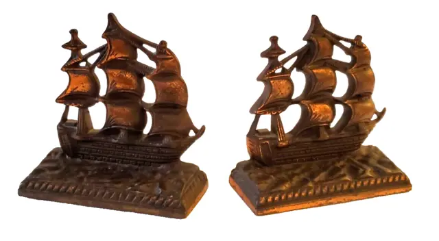VTG Pair Cast Iron Figural USS Constitution Old Ironside Bookends 5" Tall x 5" L