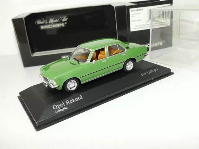 OPEL REKORD D 1975 Vert MINICHAMPS 1:43