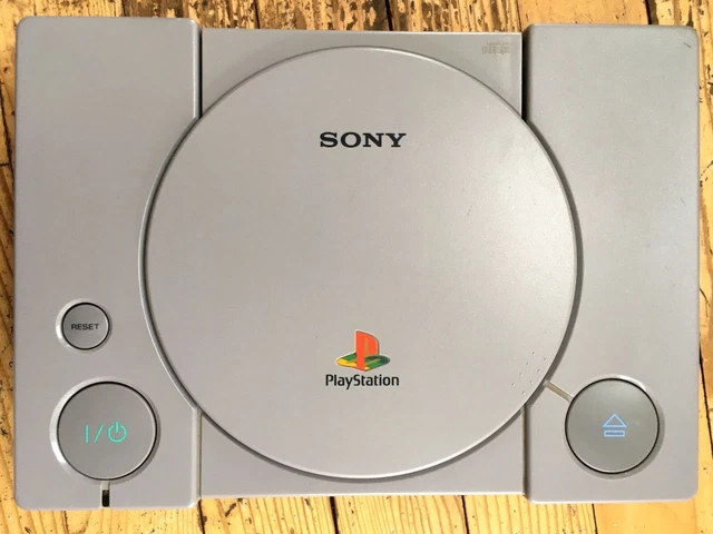 Ensemble console Sony PlayStation 1 SCPH-5501 avec 20 jeux et manette testés LIRE - France