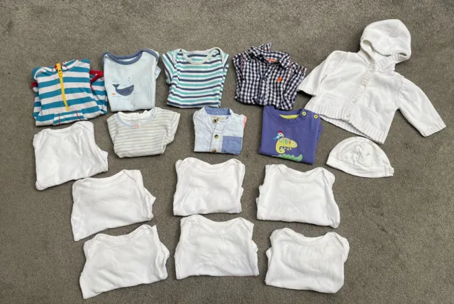 BABY NEWBORN/0-3m CLOTHES BUNDLE - 16 ITEMS - INC M&S, F&F, BABY BRUIN  - GC
