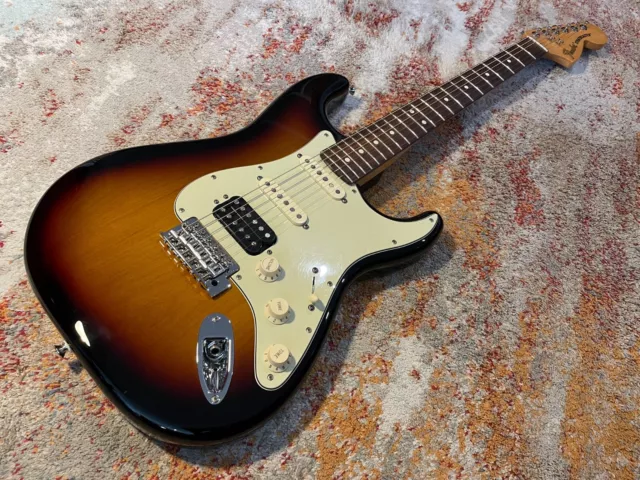 2013 Fender Deluxe Lone Star HSS Stratocaster in Sunburst