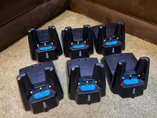 6 x Vertex Standard CD-37EX Lithium-Ion Battery Desktop Chargers