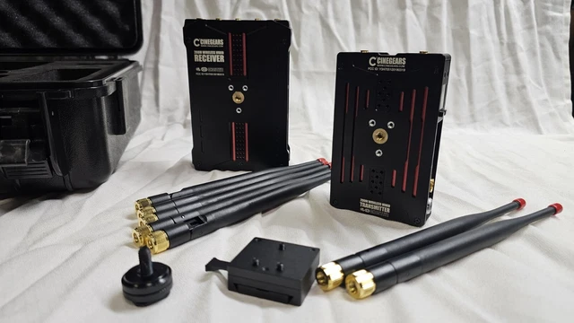 Cinegears Ghost-Eye 200M Wireless HDMI and SDI Video Transmission Kit