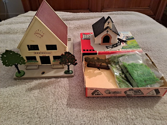 Lot Maquettes HO Jouef : Petite Gare + Chapelle + Menuiserie - Immeuble Inclus