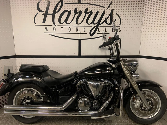 Yamaha XVS1300 xvs 1300 midnight star 2014 cruiser motorcycle