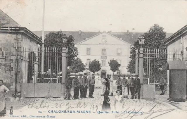 CPA 51 CHALONS sur MARNE Quartier Tirlet (15th Hunters)