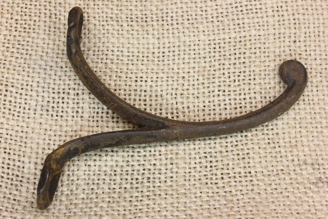 Single Old Coat Hook 1850’s School Farmhouse Wardrobe Rustic Black Cast Iron 2