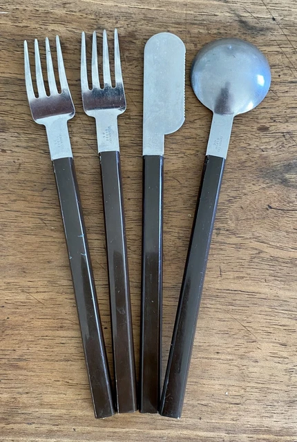 ESSOREUSE À SALADE rouge (no Moulinex) TRIUMPH vintage - TBE années 70 EUR 14,90 - FR