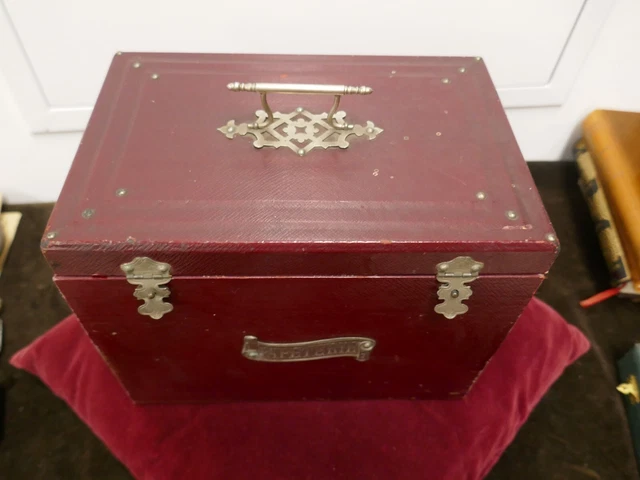Trotteur Bébé En Bois Du 19ème Siècle - Rare, Convertible En Table Basse - Occasion