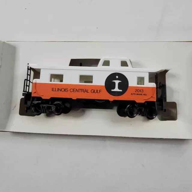 Tyco HO Scale 40' Illinois Central Gulf 2013 Caboose #327-14 Pre Owned