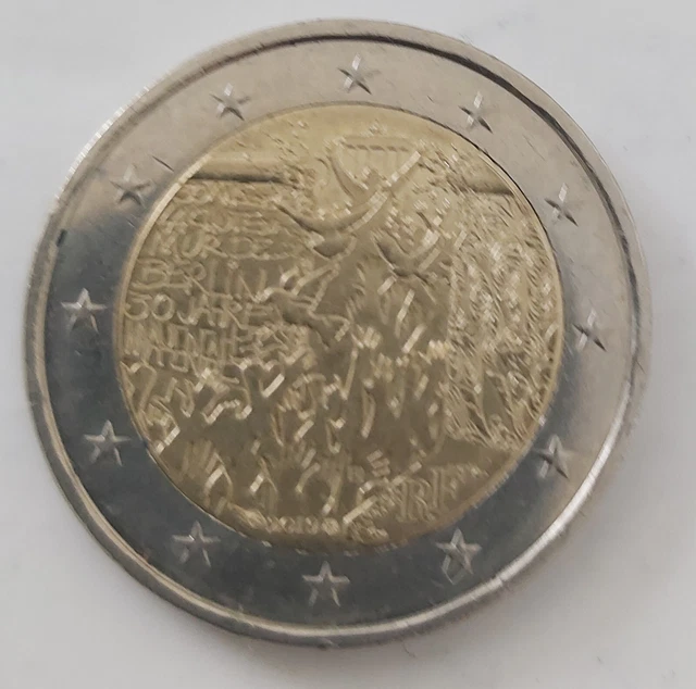 PIÈCE DE 2 euros rare 30 ans de la Chute du Mur de Berlin EUR 19,99