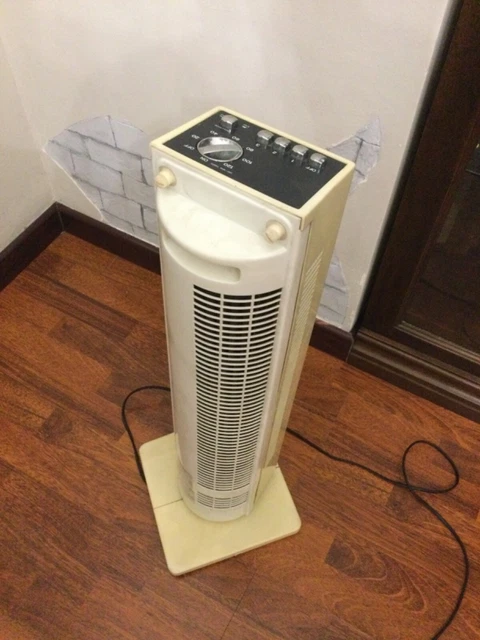 VENTILATORE A COLONNA ELEKTRAIR VINTAGE. FUNZIONANTE.H 73 cm.BELLISSIMO