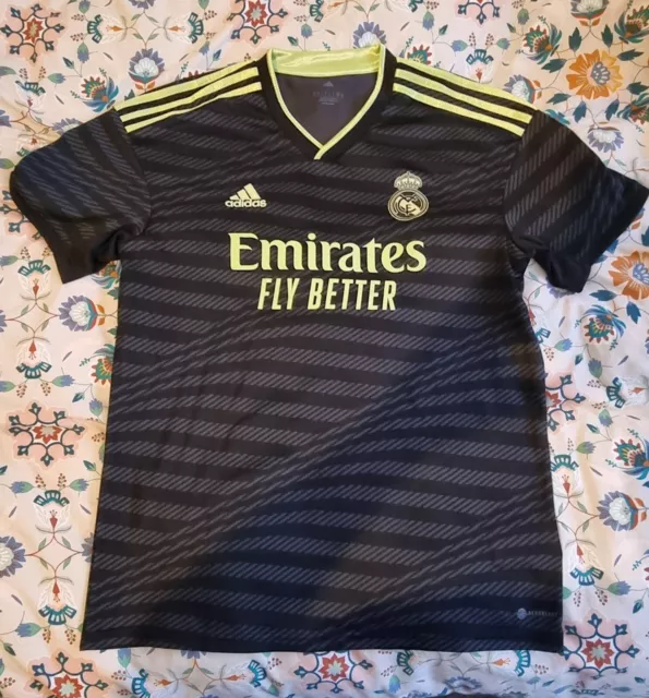 Real Madrid 2022/23 3rd Large Football Shirt Adidas Benzema #9