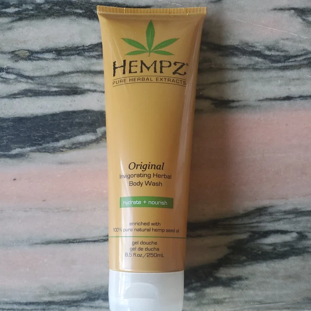 Hempz Original Invigorating Herbal Body Wash Hydrate + Nourish Gel 13 fl oz Hempz Original Invigorating Herbal Body Wash Hydrate + Nourish Gel 13 fl oz