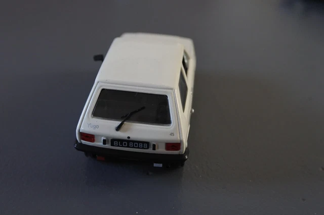 Zastava Yugo  Ixo 1/43. 4