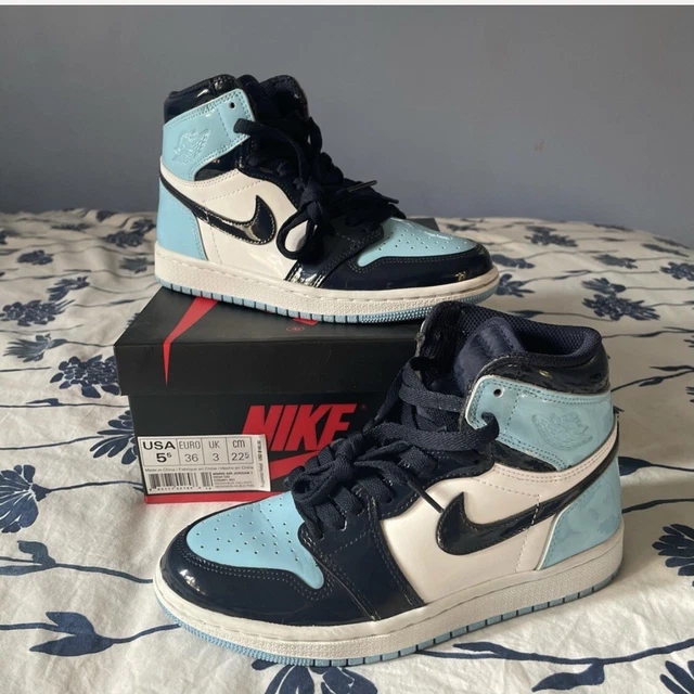Size 5.5 - Jordan 1 Retro High OG Blue Chill, UNC 2019 Size 5.5 - Jordan 1 Retro High OG Blue Chill, UNC 2019