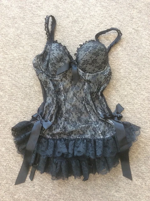 LA SENZA BLACK Corset Basque with Suspenders, Lace Detail 12