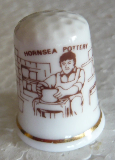 Dé à Coudre En Porcelaine Collection - Série Posters De Voyage Rome | Birchcroft China Fabriqué à Stoke-on-Trent | Boîte Cadeau En Dôme