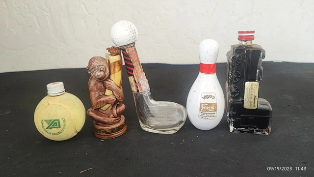 Miniature liquor bottles vintage