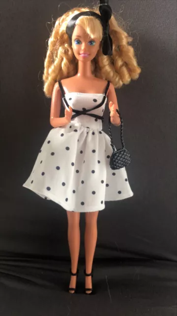 FREE SHIPPING! Beatiful Vintage Barbie doll with luvly curls